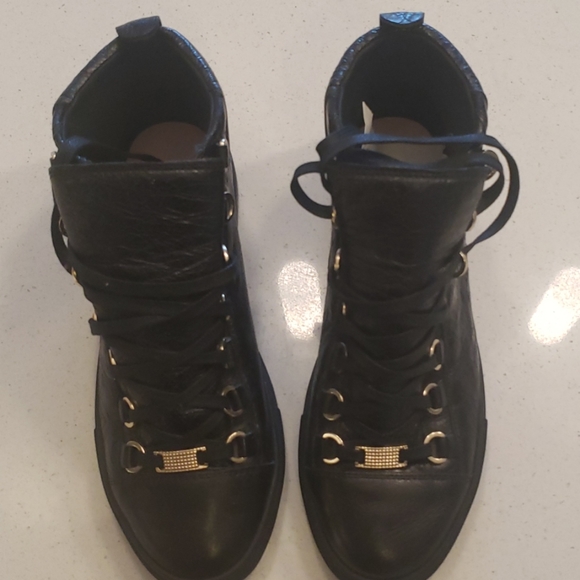 balenciaga tennis shoes